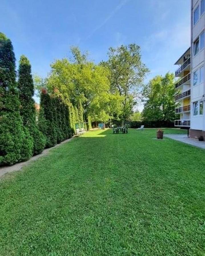 Silver Lodge Ezuestpart Apartman Siofok Luaran gambar